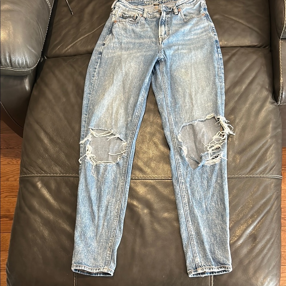 American Eagle Outfitters Blue Boyfriend Jeans Distressed